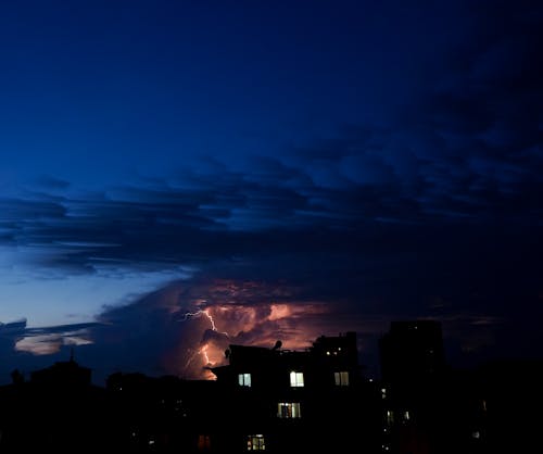 bulut görünümü, dramatik gökyüzü, gece içeren Ücretsiz stok fotoğraf