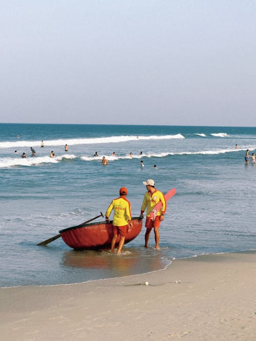 Безкоштовне стокове фото на тему «берег моря, веселий, відпочинок»