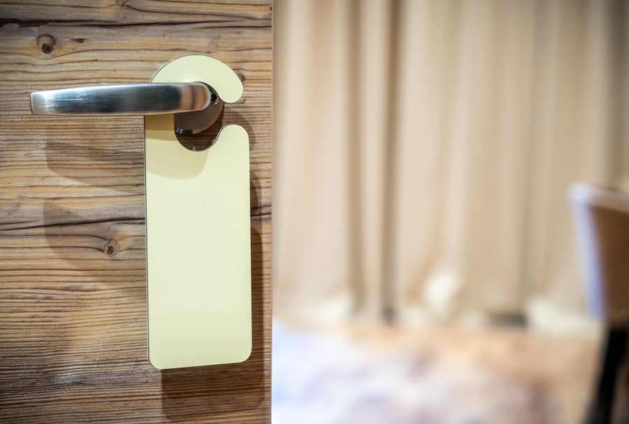 Poignée de porte d'hôtel avec porte-clé suspendu