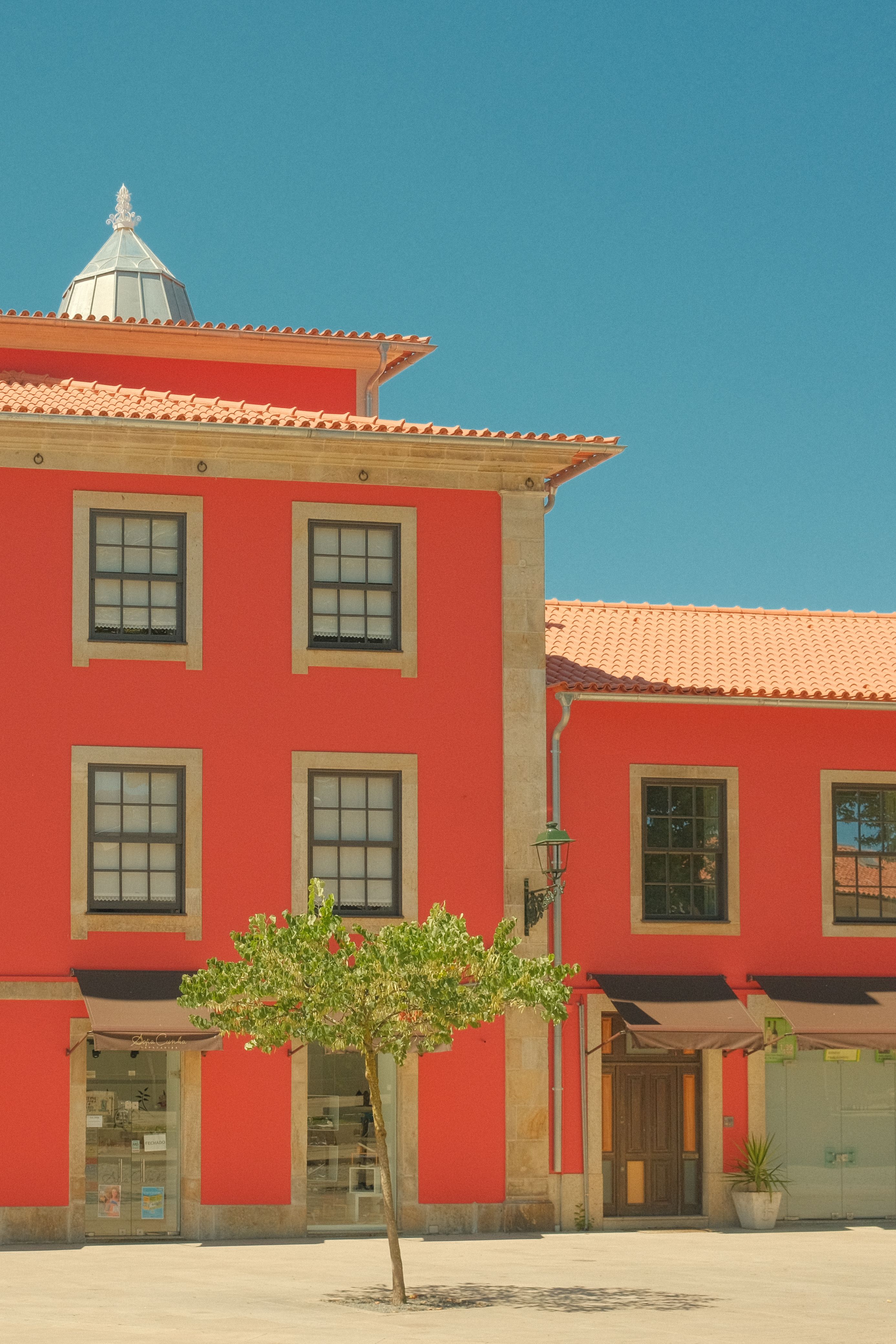 Red Town House Village main image 0