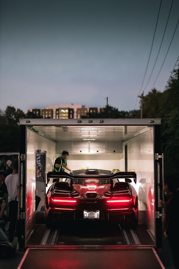 Enclosed Carrier