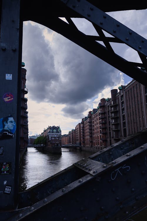 Kostnadsfri bild av byggnader, flod, hamburg