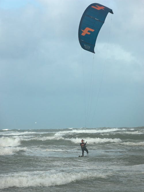 คลังภาพถ่ายฟรี ของ kitesurfer, การผจญภัย, ความบันเทิง