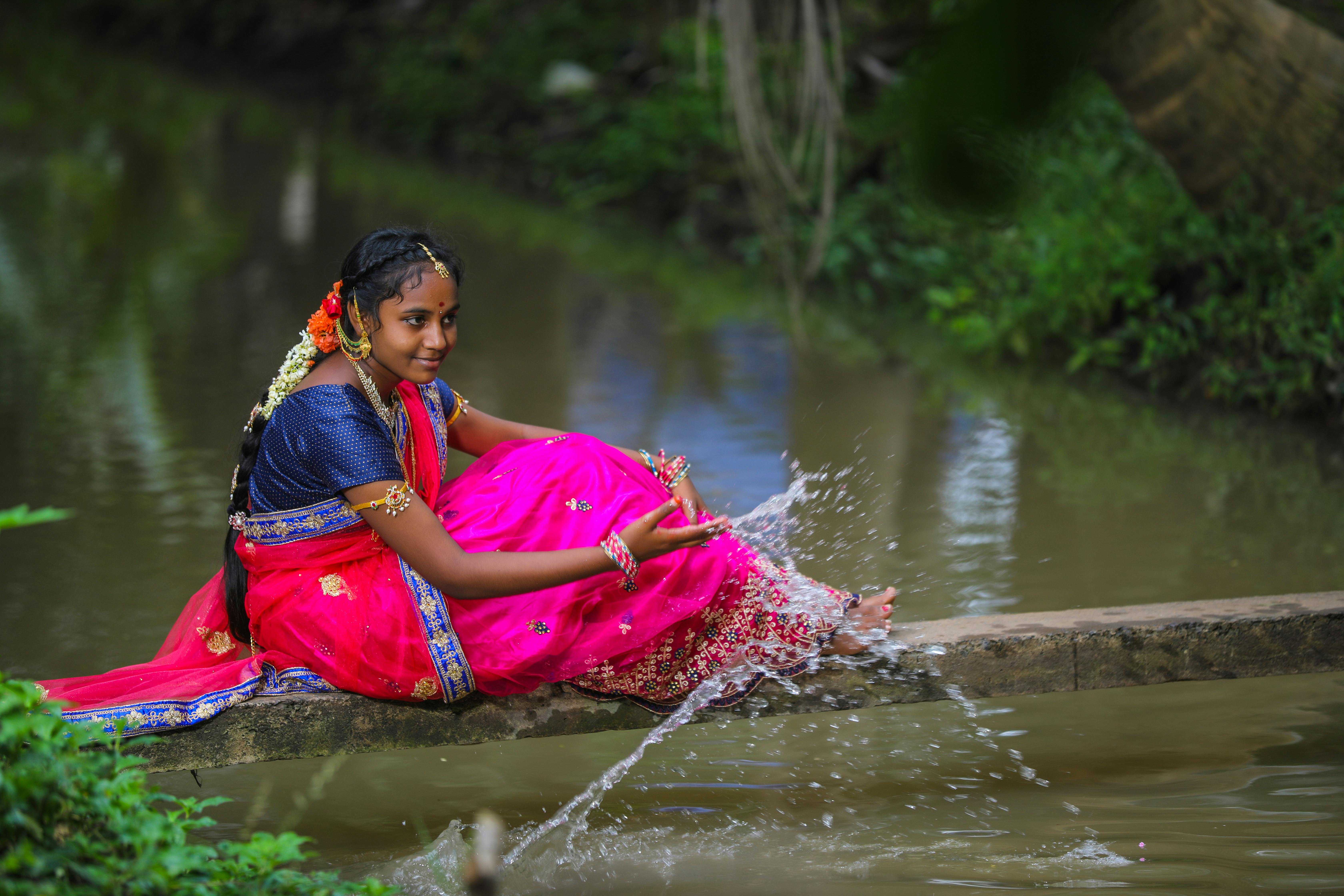 Thimmarajupalli TV Movie Review And Rating |Kiran Abbavaraam — Photo by ANIl KUMAR on Pexels