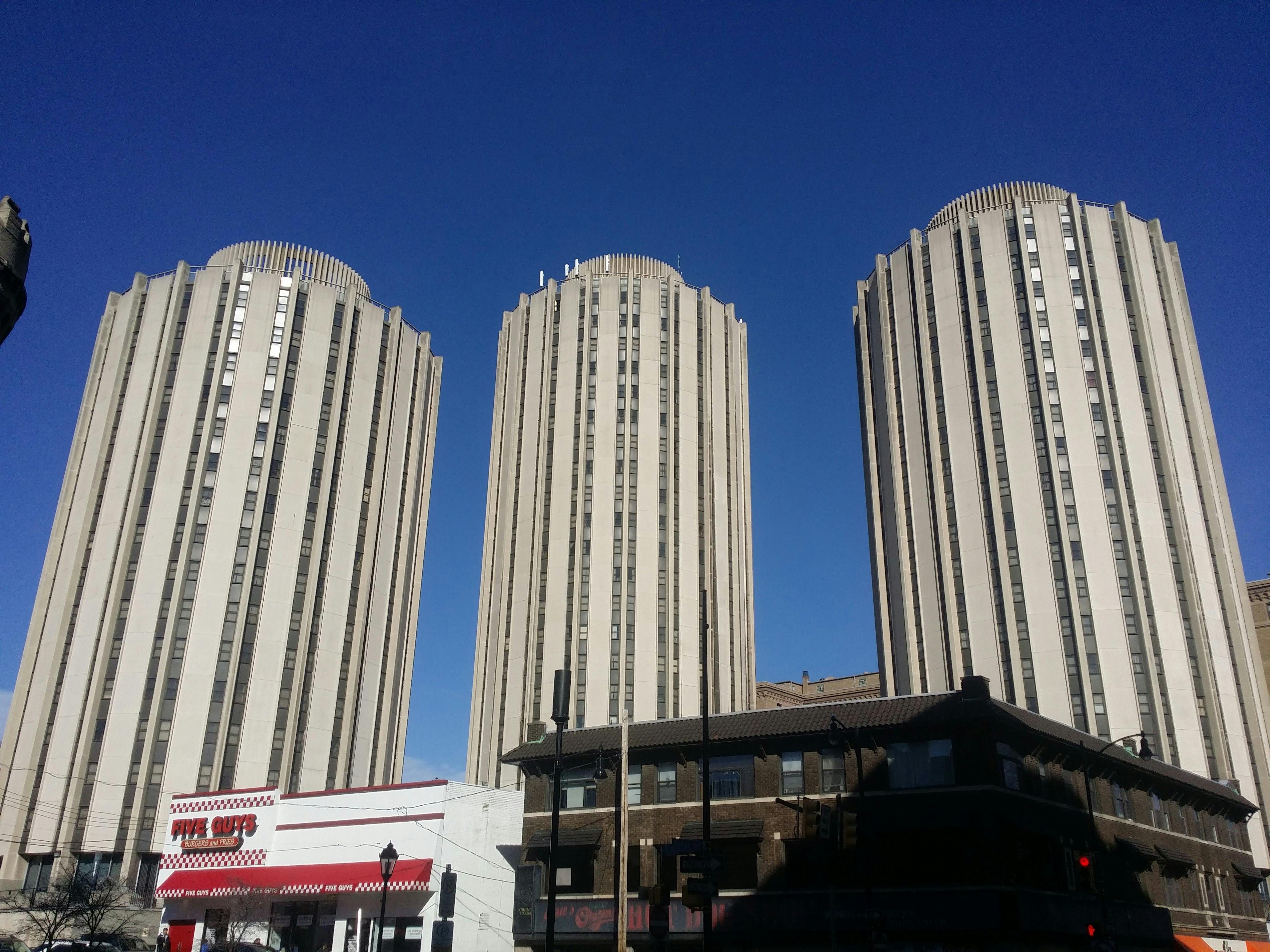 Free stock photo of apartments, blue sky, buildings