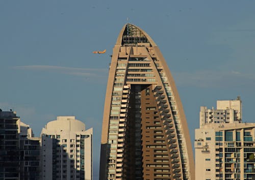 Foto profissional grátis de aeronave, arquiteto, arquitetura