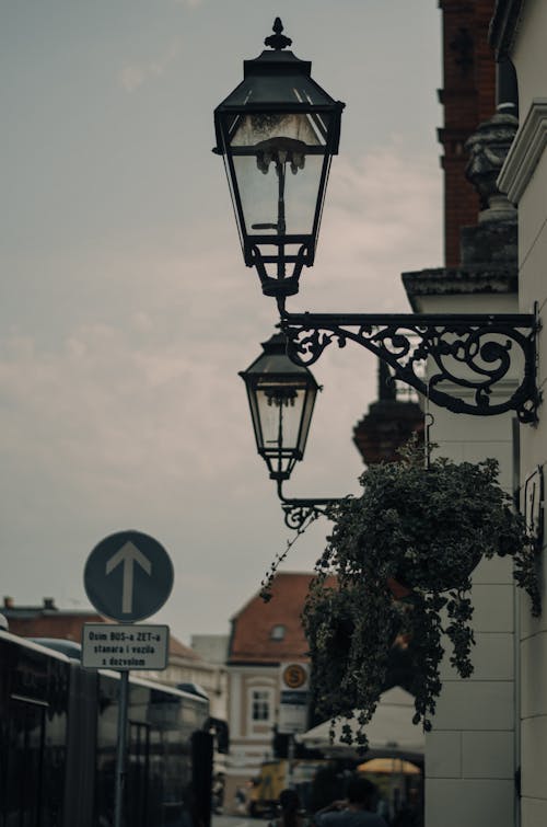Kostnadsfri bild av gata, gatlykta, lampor