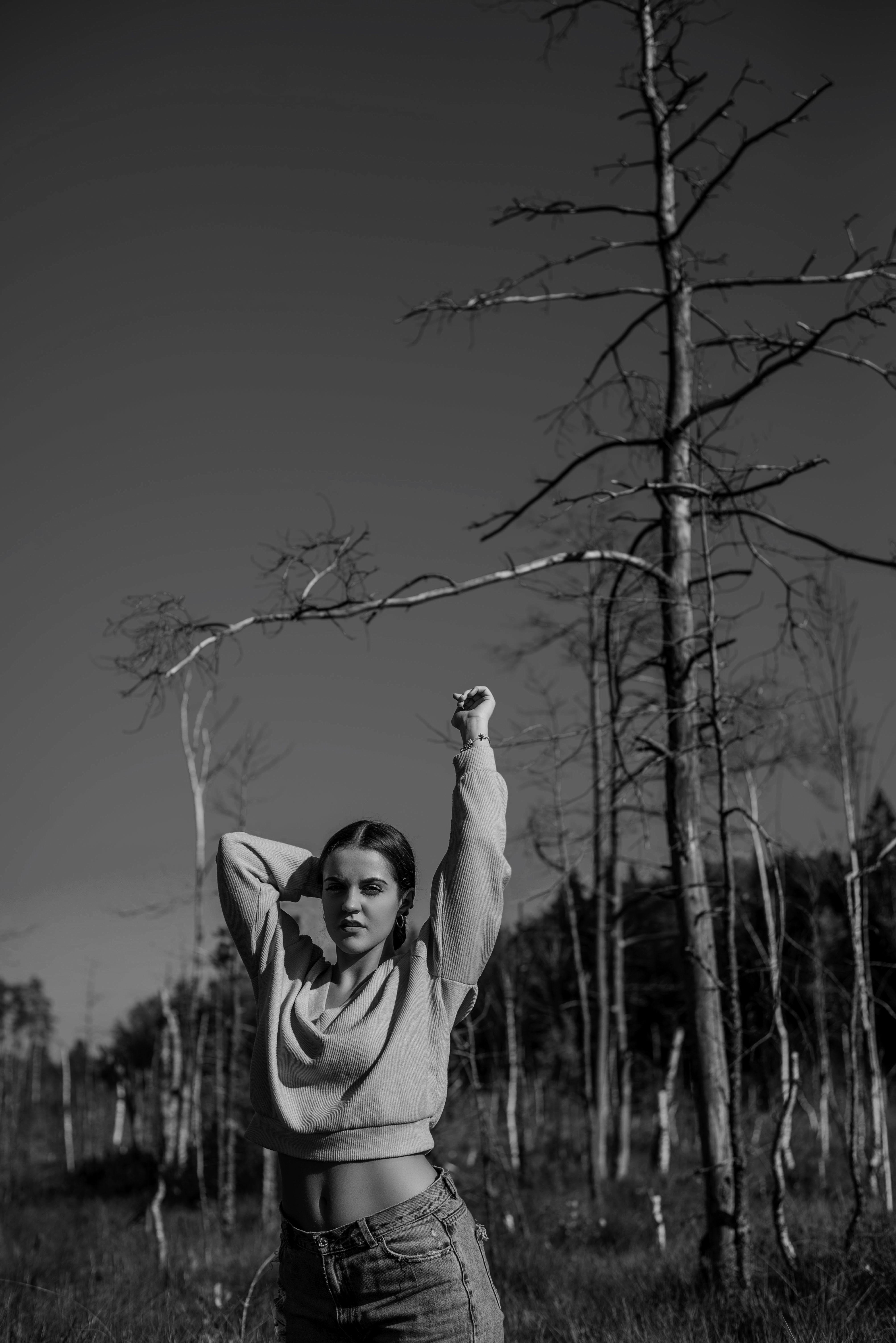 Girl posing in the old forest · Free Stock Photo