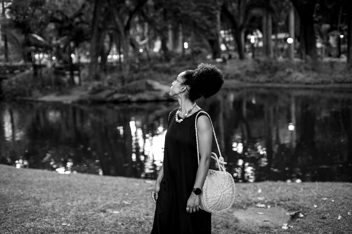 Black sales wicker handbag