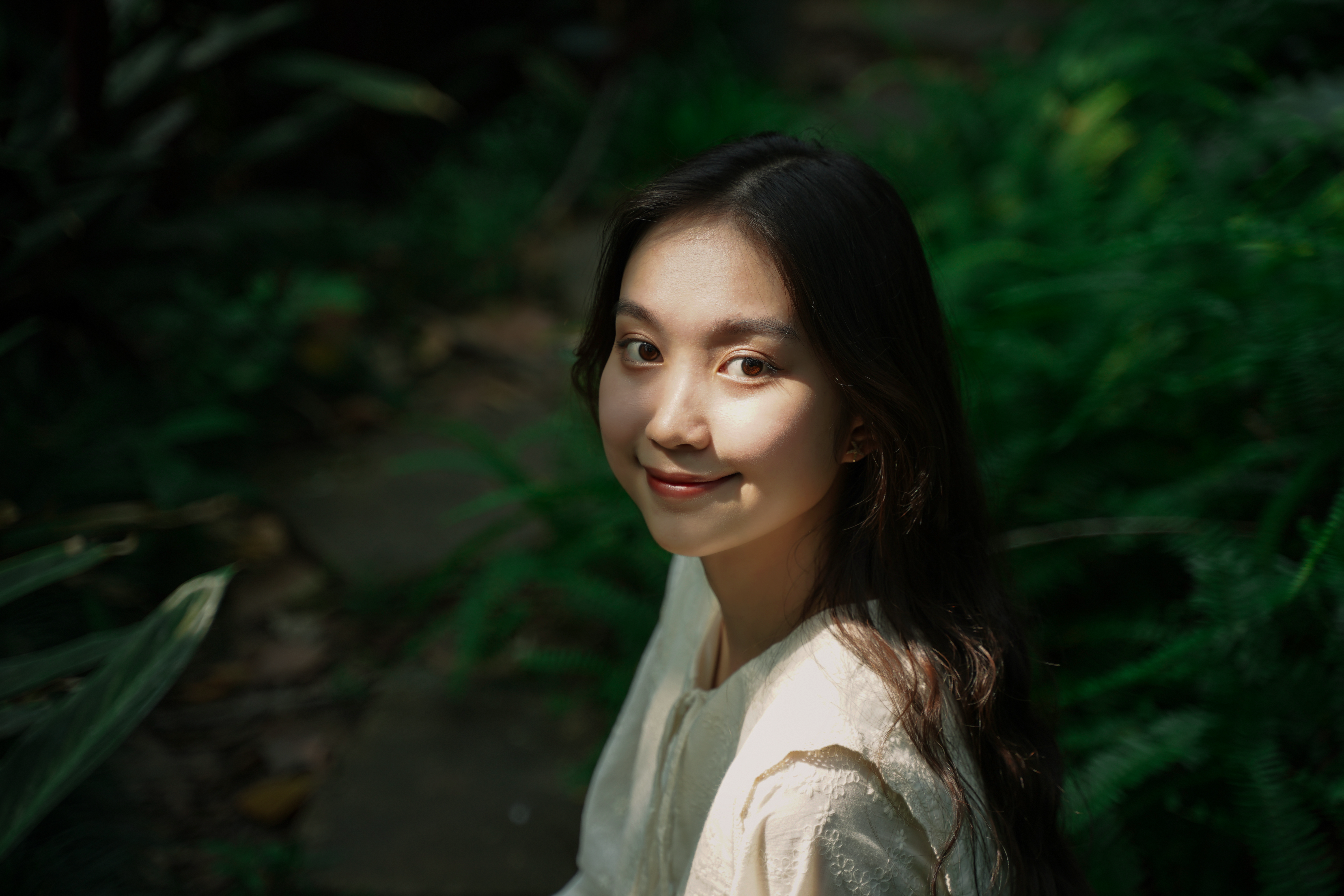 免費 亞洲女人, 休閒, 內容 的 免費圖庫相片 圖庫相片