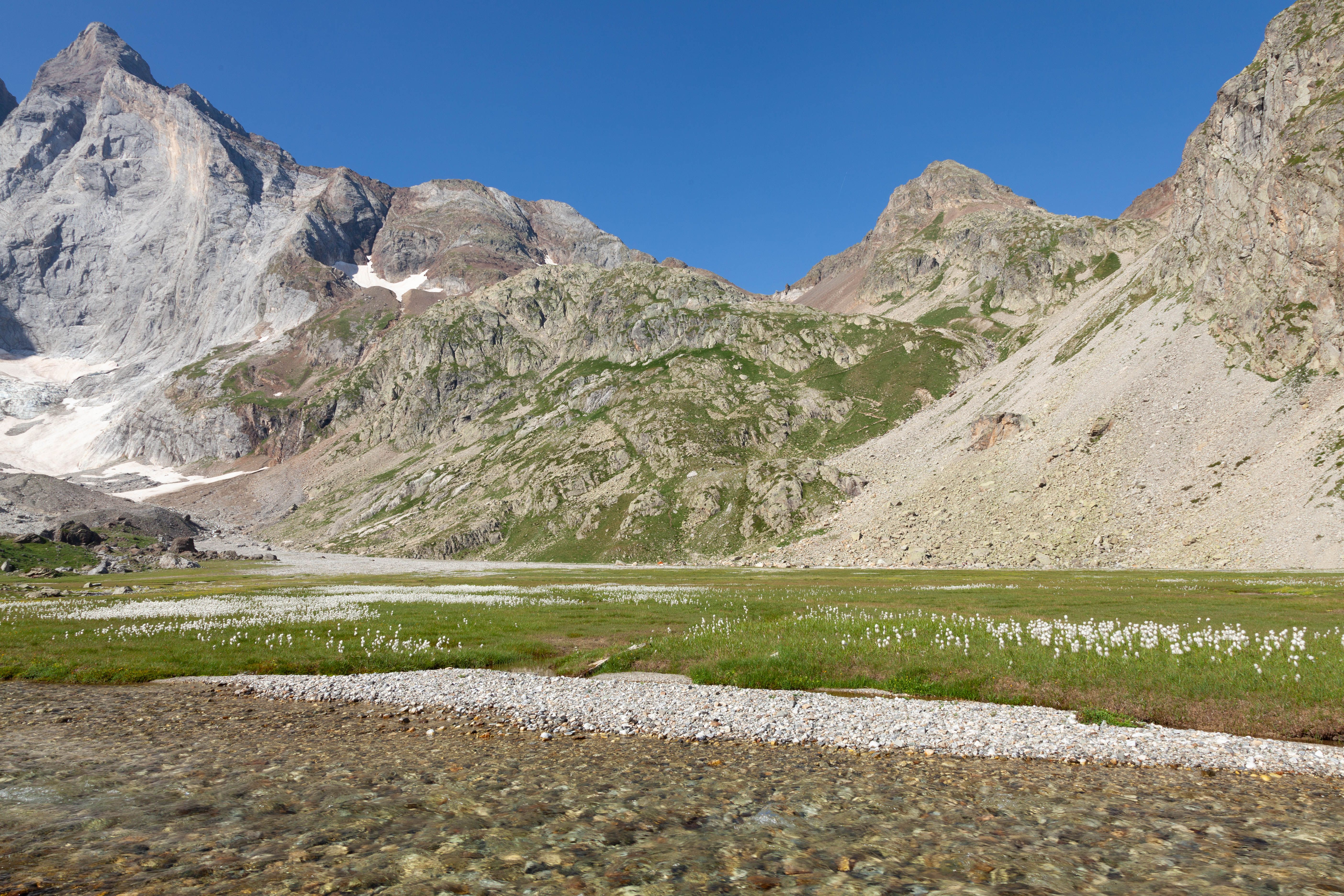 Brèche de Roland & Plateau de Bellevue