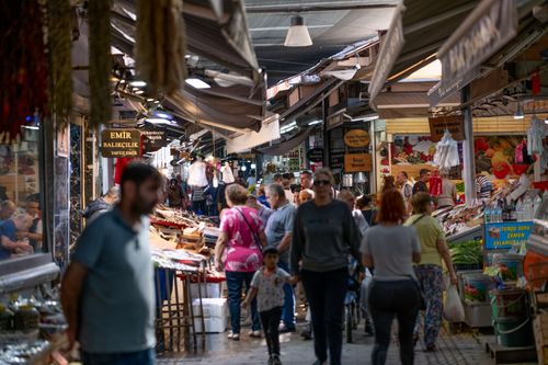 Free Bustling marketplace in İzmir, Türkiye, showcasing local culture and daily life. Stock Photo