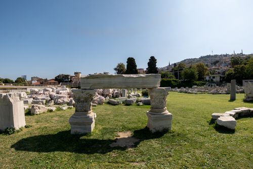 Free Explore the ancient marble ruins of the Agora in İzmir, Türkiye, under a clear sky. Stock Photo