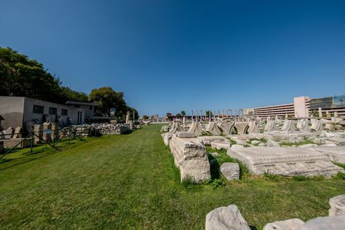 Free Explore the ancient ruins of the Agora of Smyrna in Izmir, Turkey, with historical significance and lush greenery. Stock Photo