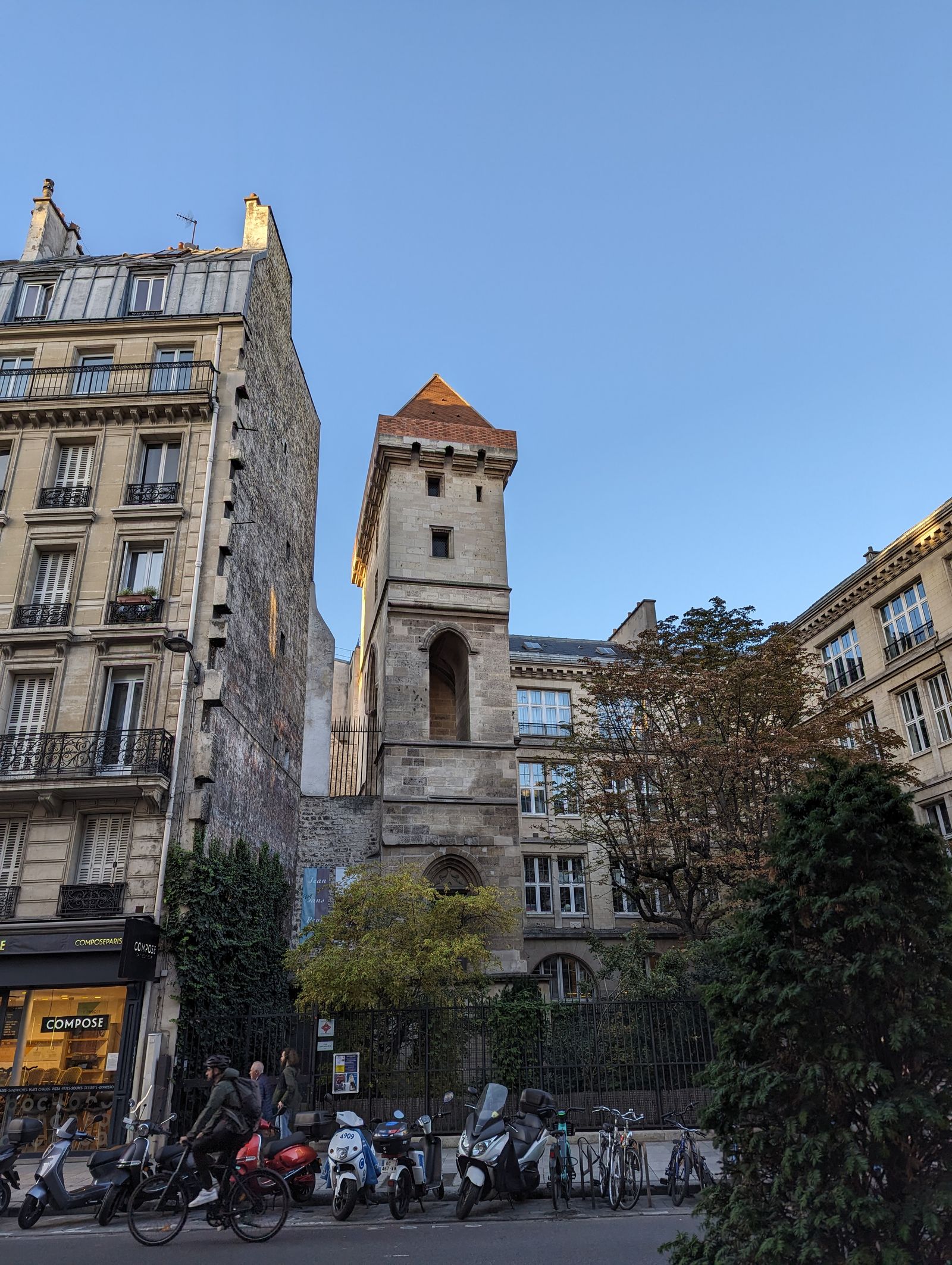 Le Marais médiéval en une balade, 2/3