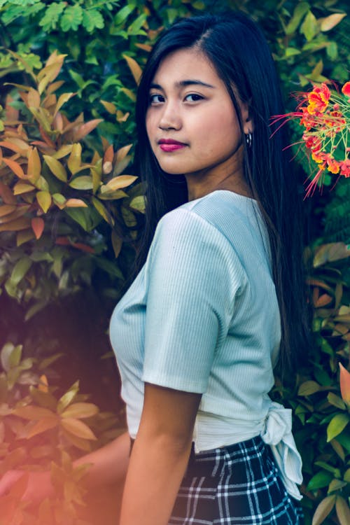 Free stock photo of asian, asian girl, flowers