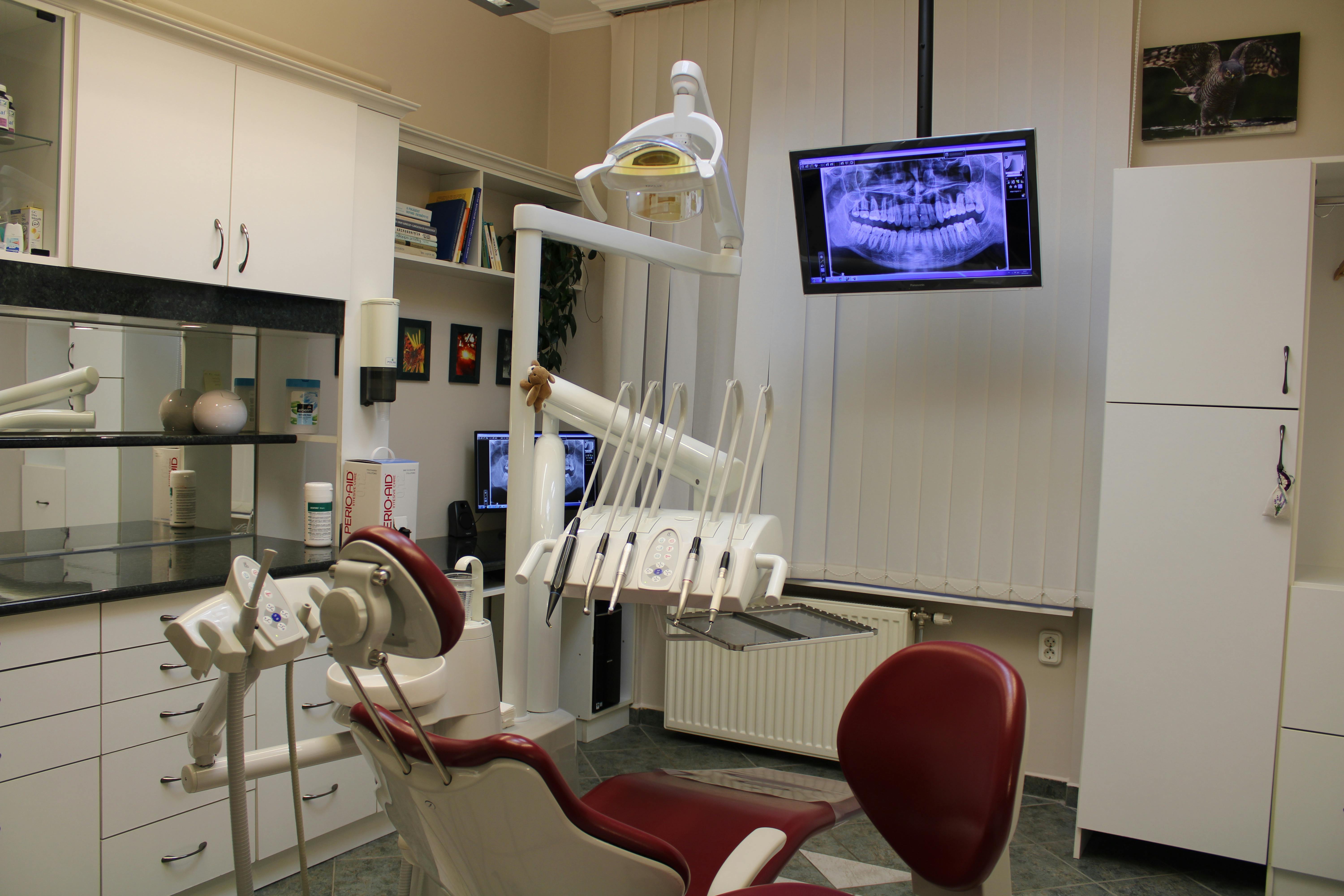 Free stock photo of dentist, dentist\'s office, dentist\'s surgery