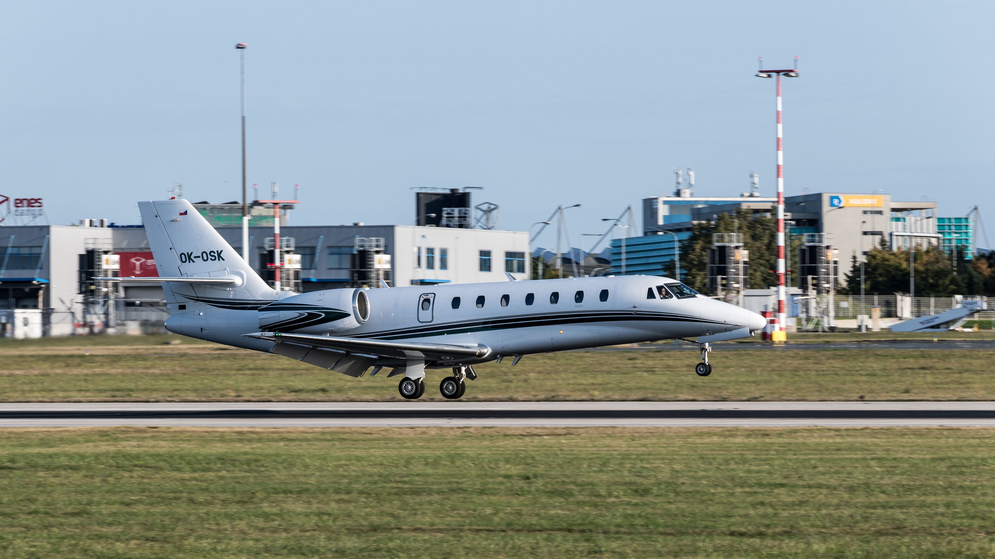 Kortrijk-Wevelgem International Airport (EBKT), Wevelgem — private jet cleaning