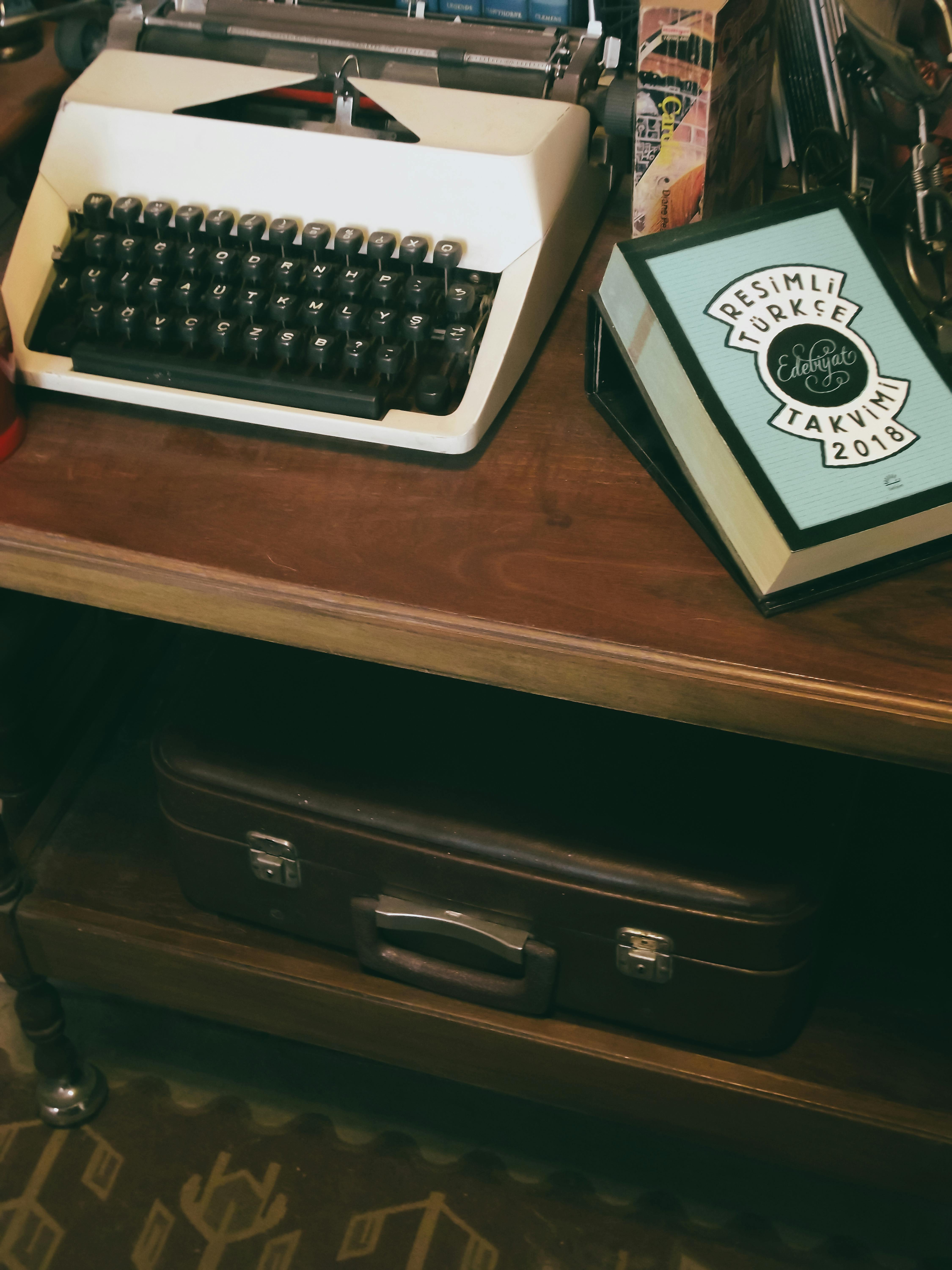 Shelf And Desk Wallpaper Black And White Photos, Download The BEST Free