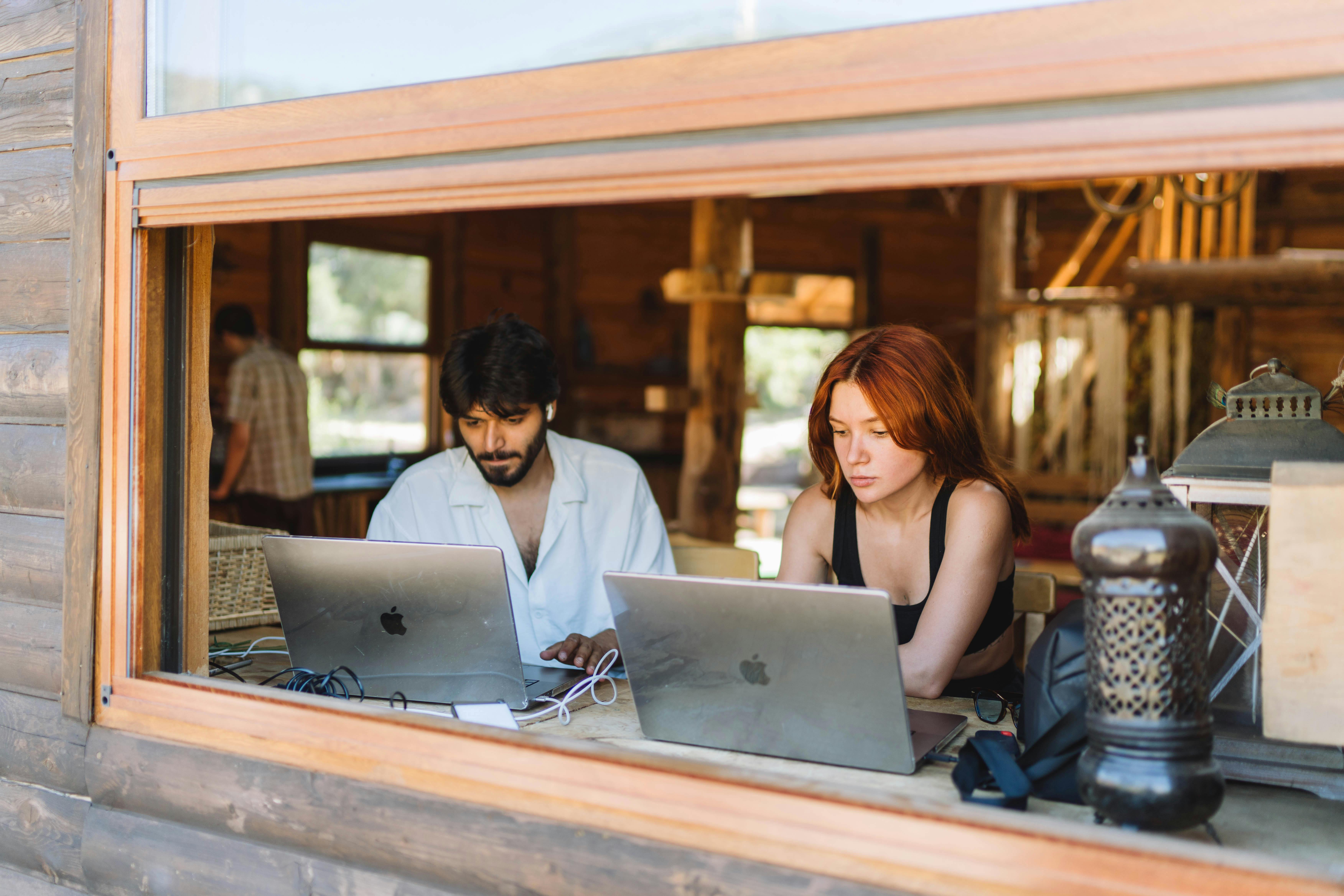 Remote Work Secrets: How to Create an Effective Setup and Limit Distractions