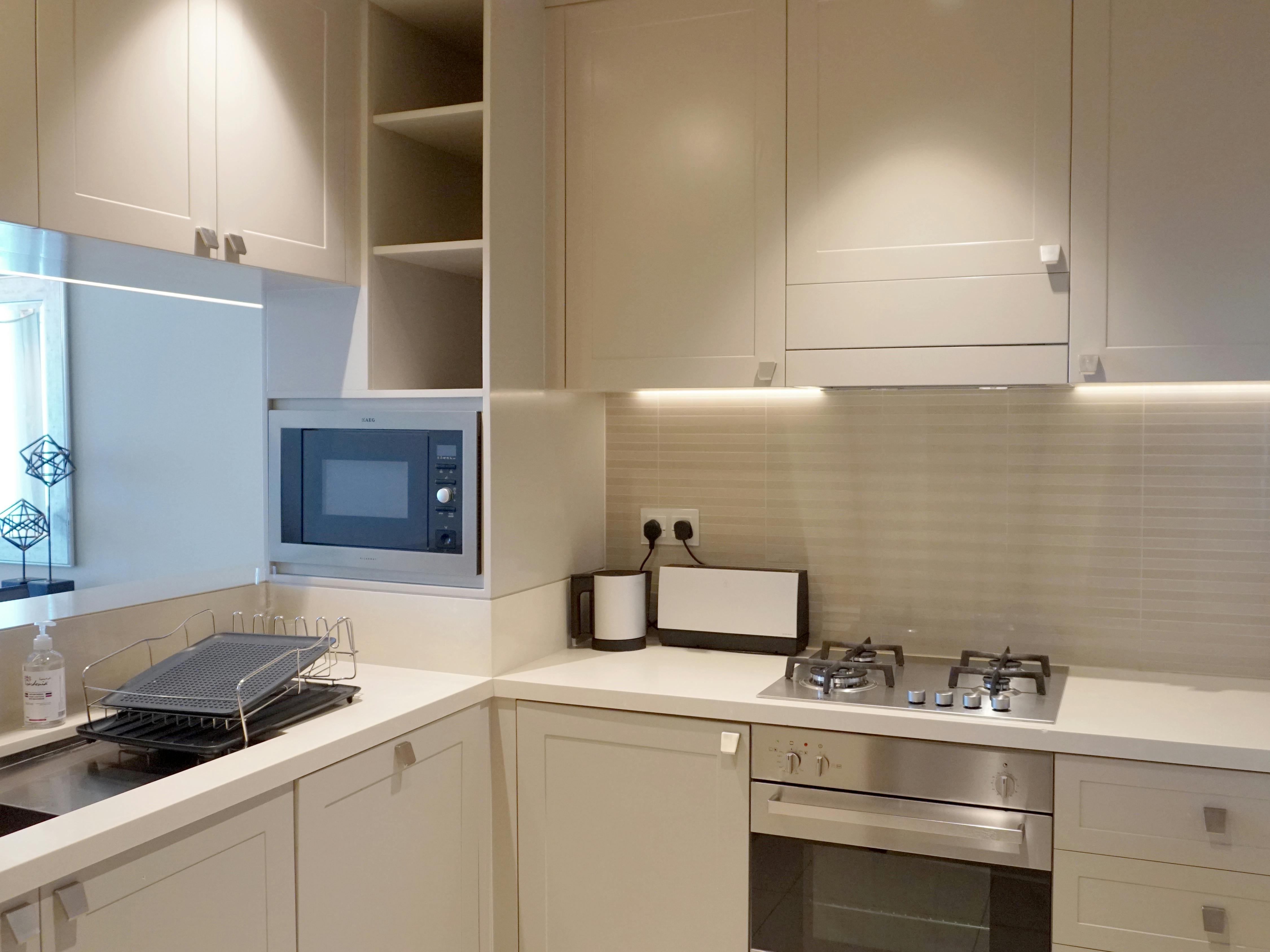 The Self-Clean Cycle Lie: How You're Secretly Damaging Your Oven Racks (And the Right Way to Clean Them)