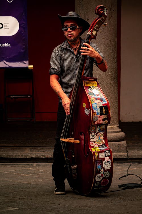 Fotos de stock gratuitas de actuando en la calle, calle, calles de la ciudad