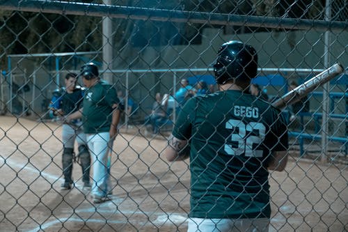 Softball night at Liga Duma Culiacán