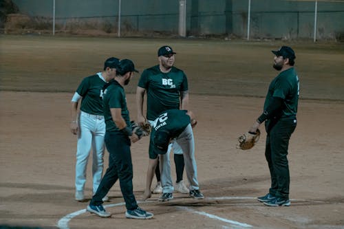 Softball night at Liga Duma Culiacán