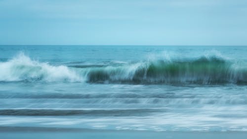 Fotobanka s bezplatnými fotkami na tému kývať, more, pohyb