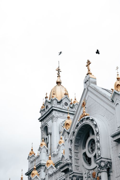 Free Stunning Neo-Byzantine church facade with golden domes in Istanbul, showcasing historical architecture. Stock Photo