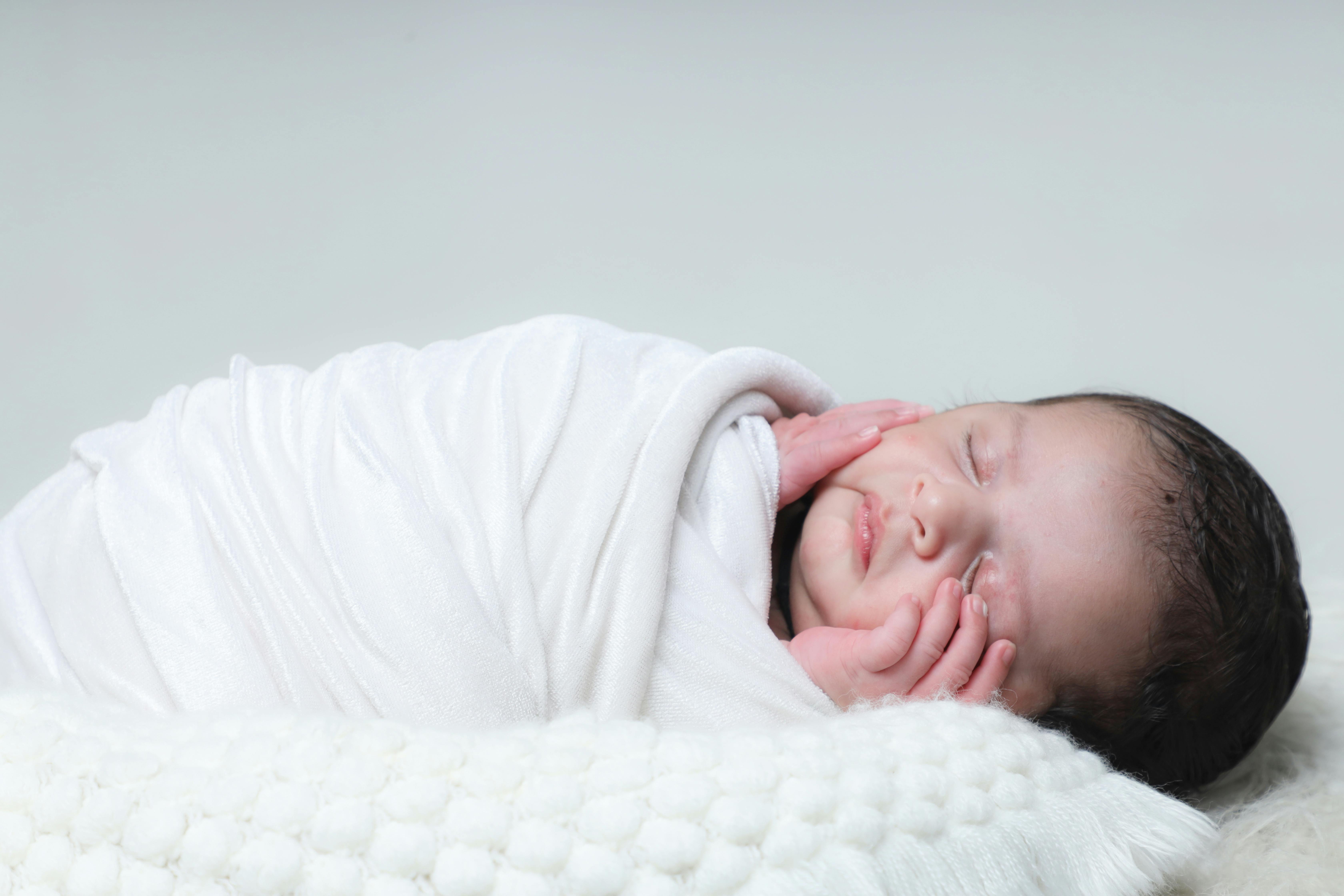 Parent advice: My 3-month-old baby is in daycare—and it's all my husband's fault. — Photo by the Amritdev on Pexels