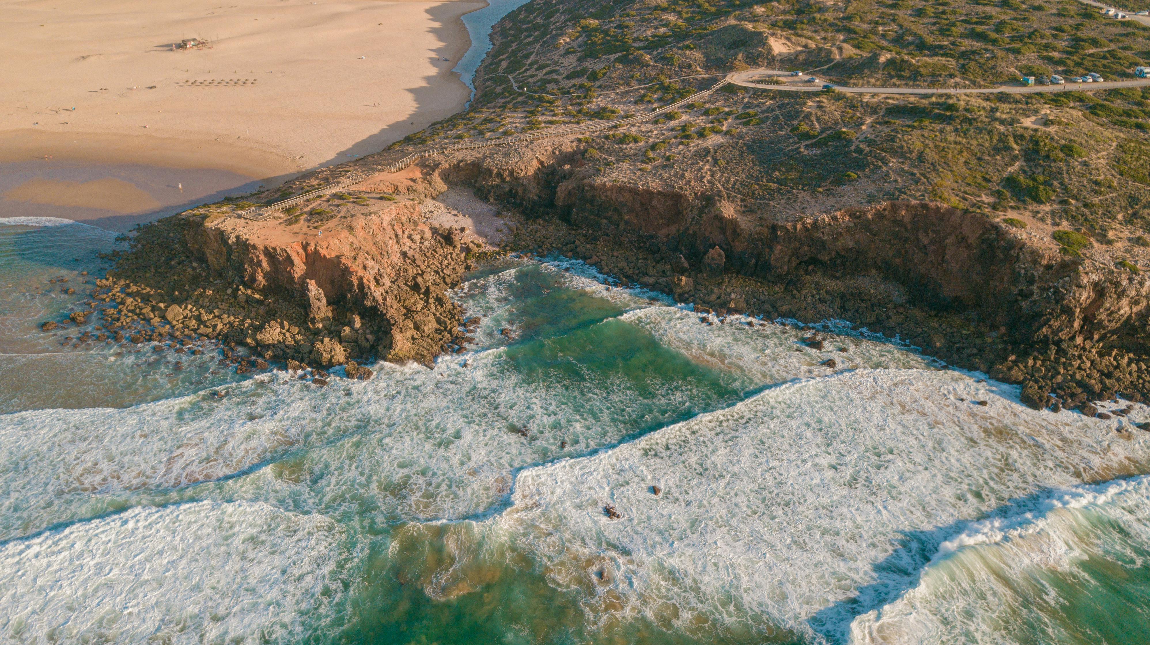 Female Arm and Sea Waves · Free Stock Photo Female Arm and Sea Waves · Free Stock Photo