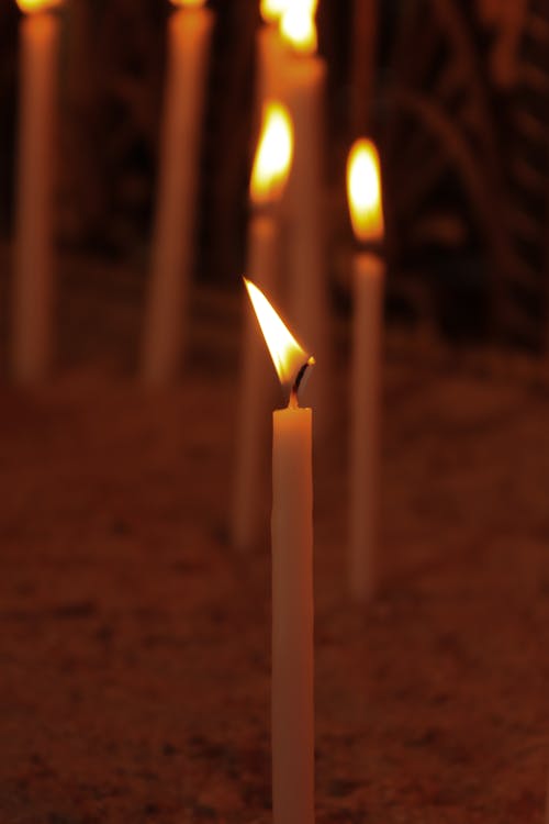Selective Focus of Candles 