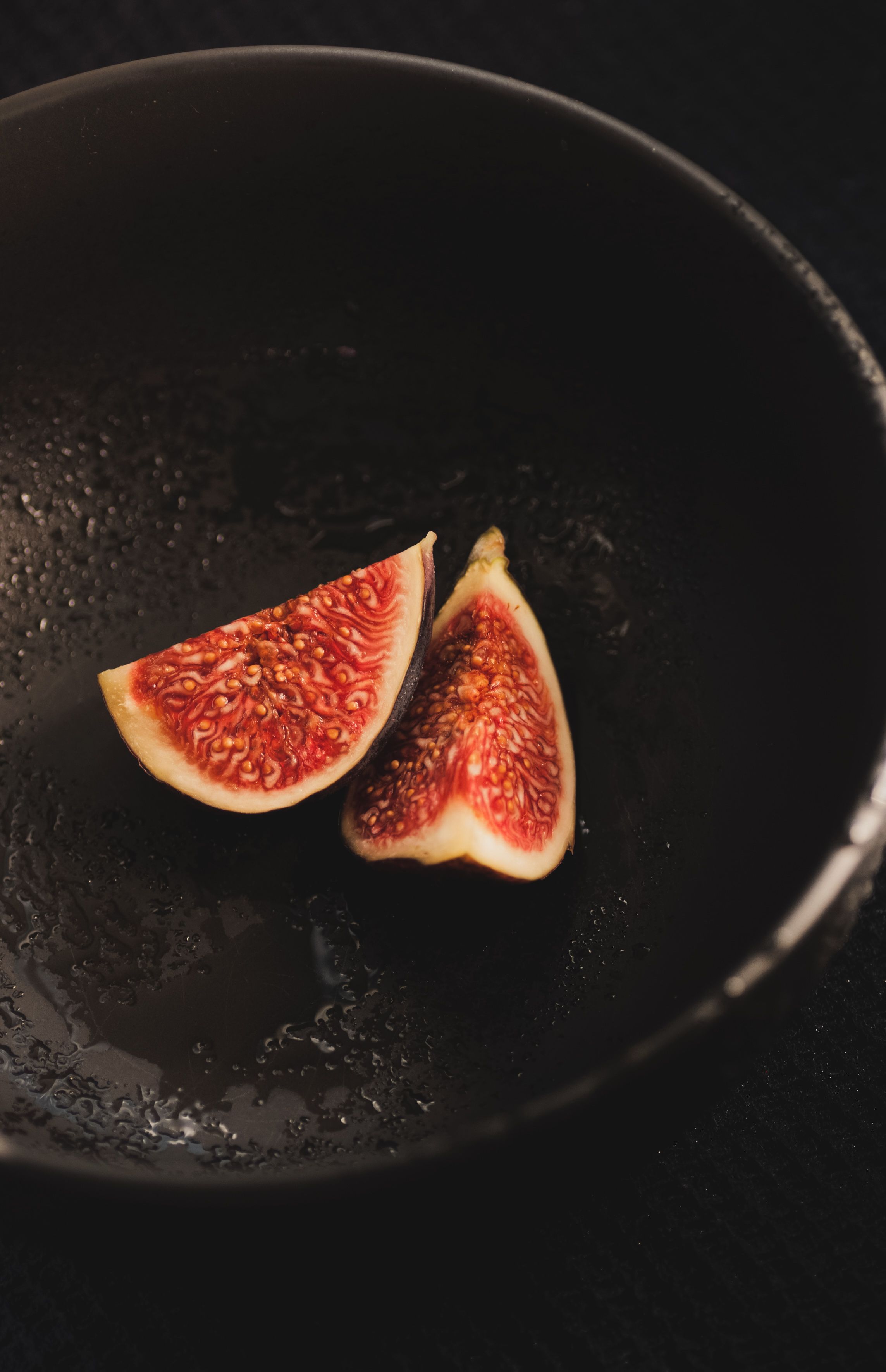Quarters of Fig on Frying Pan · Free Stock Photo