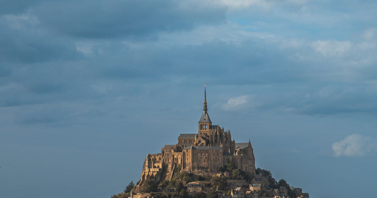 Couverture : Buying a second home in Honfleur