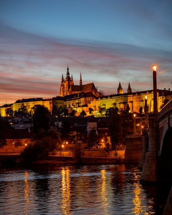 Gratis stockfoto met attractie, avond, kasteel van praag