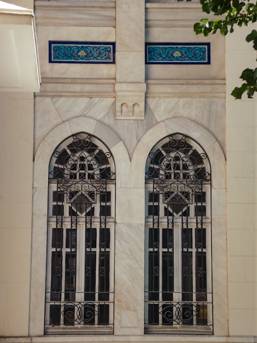 Foto profissional grátis de bares, construção, janelas