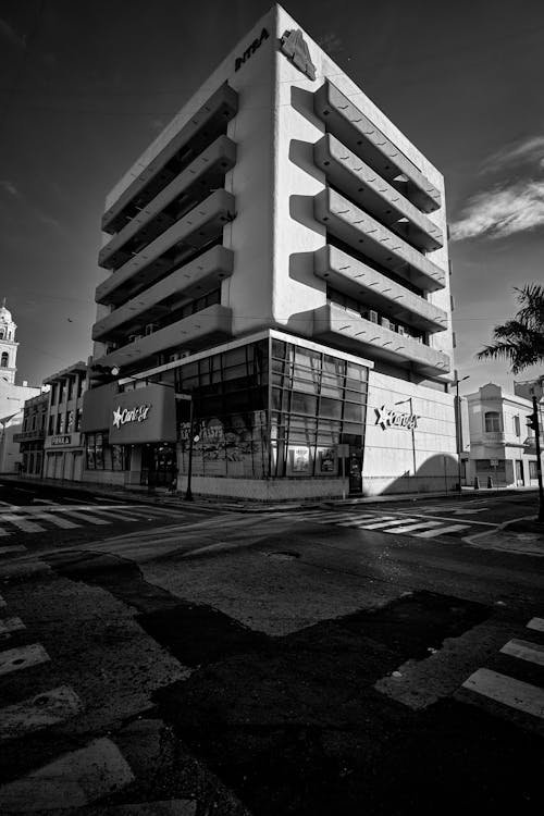 Modern Apartment Building with Restaurant