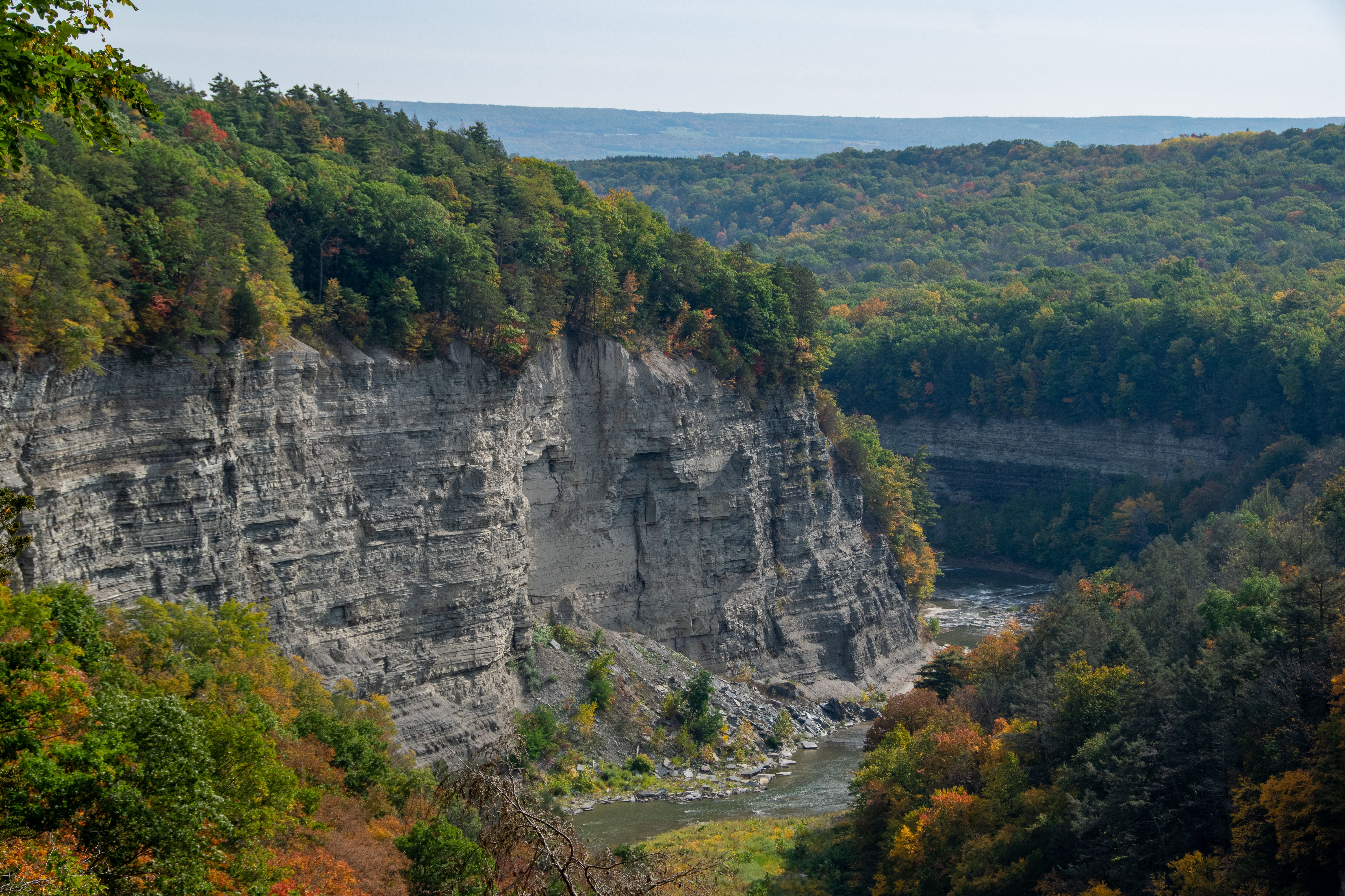 Windsor en plein air : gorge, rivière et routes d’automne