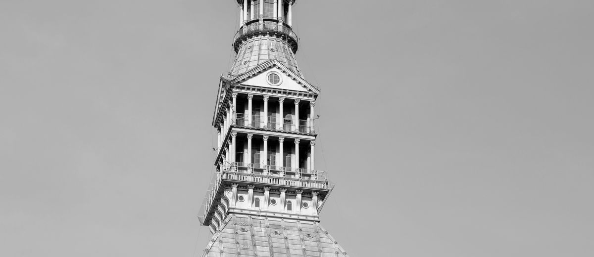 La Mole Antonelliana, en blanco y negro