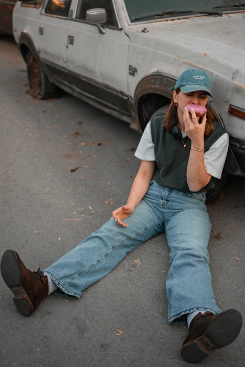 Ilmainen kuvapankkikuva tunnisteilla ajoneuvo, asfaltti, auto