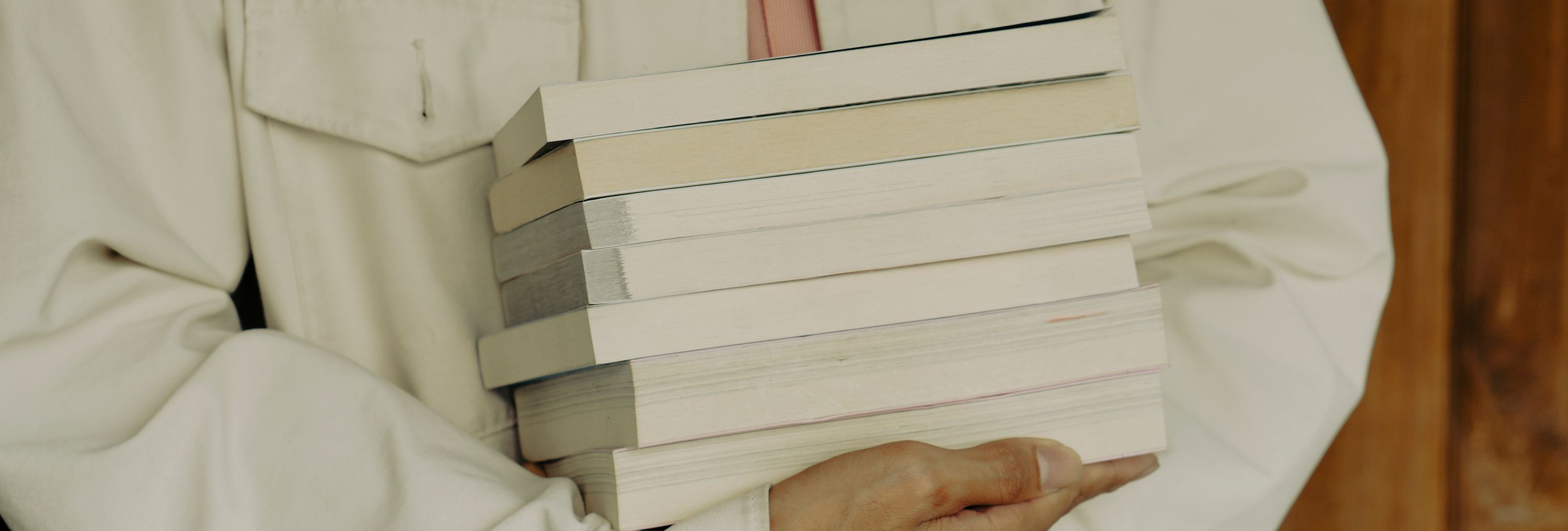 Best Books on Systems Thinking: Architecture for the Agentic Mind (2026)