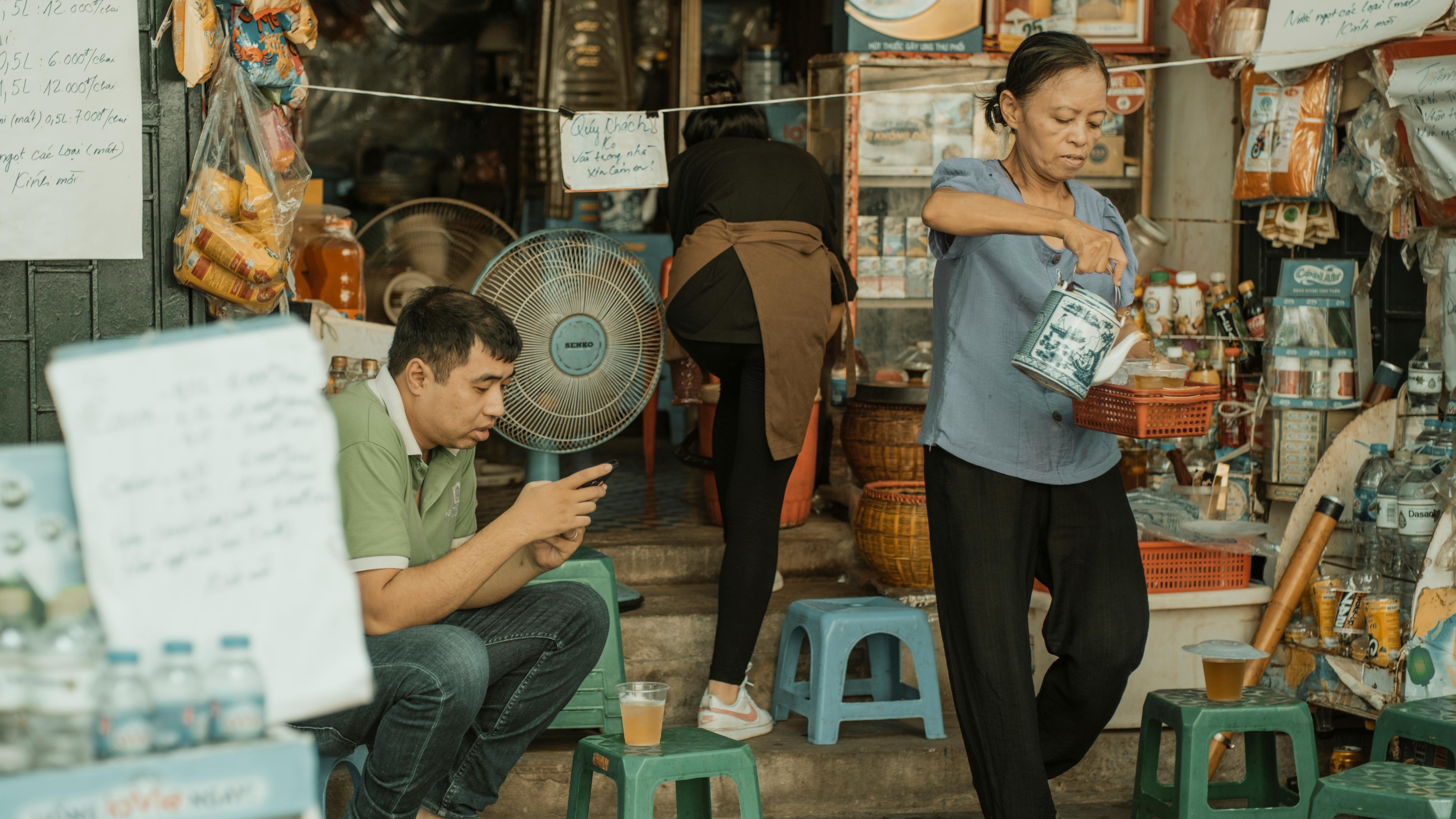 Image of Experience Premium Services at FadeInCuts