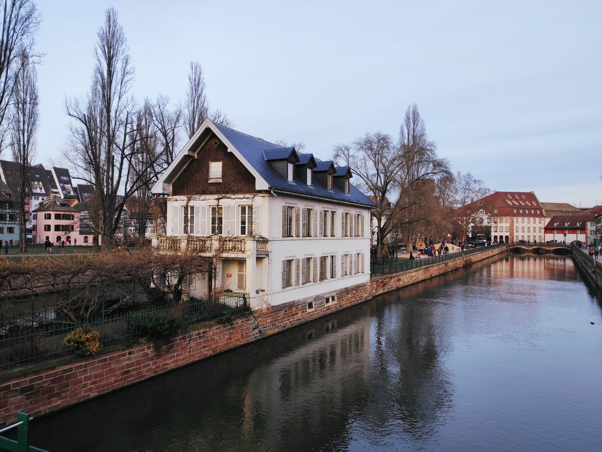 Podurile Acoperite peste râul Ill, în Strasbourg