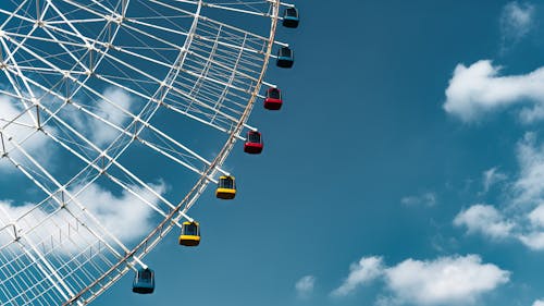 Gratis stockfoto met amusement, blauwe lucht, carrousel