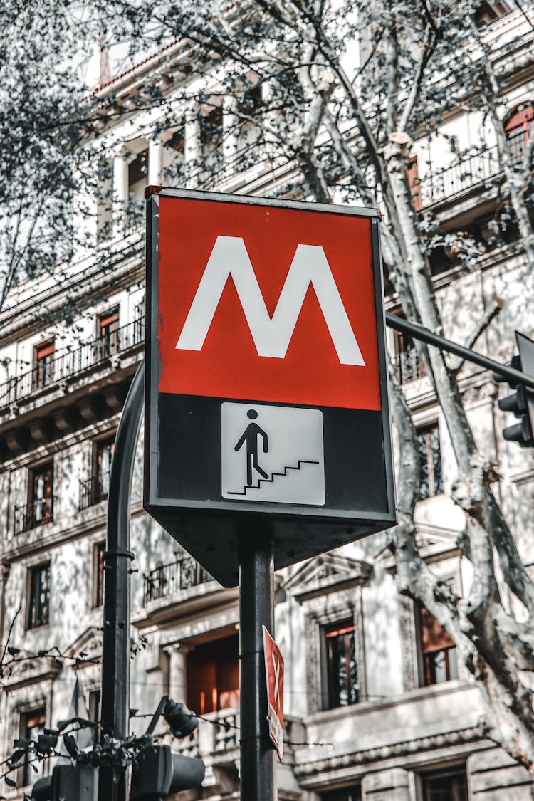 Entrance To The Metro Sign