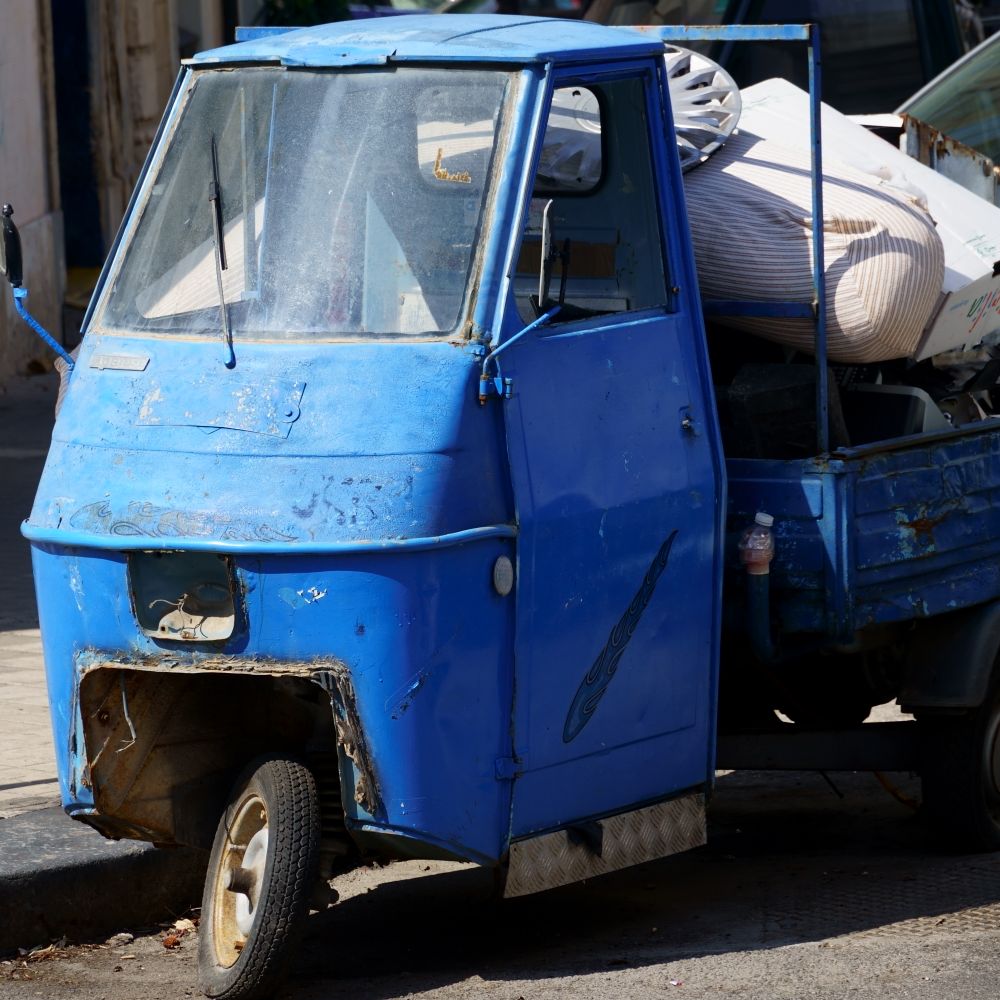 Frieth — movers carrying boxes for a flat move