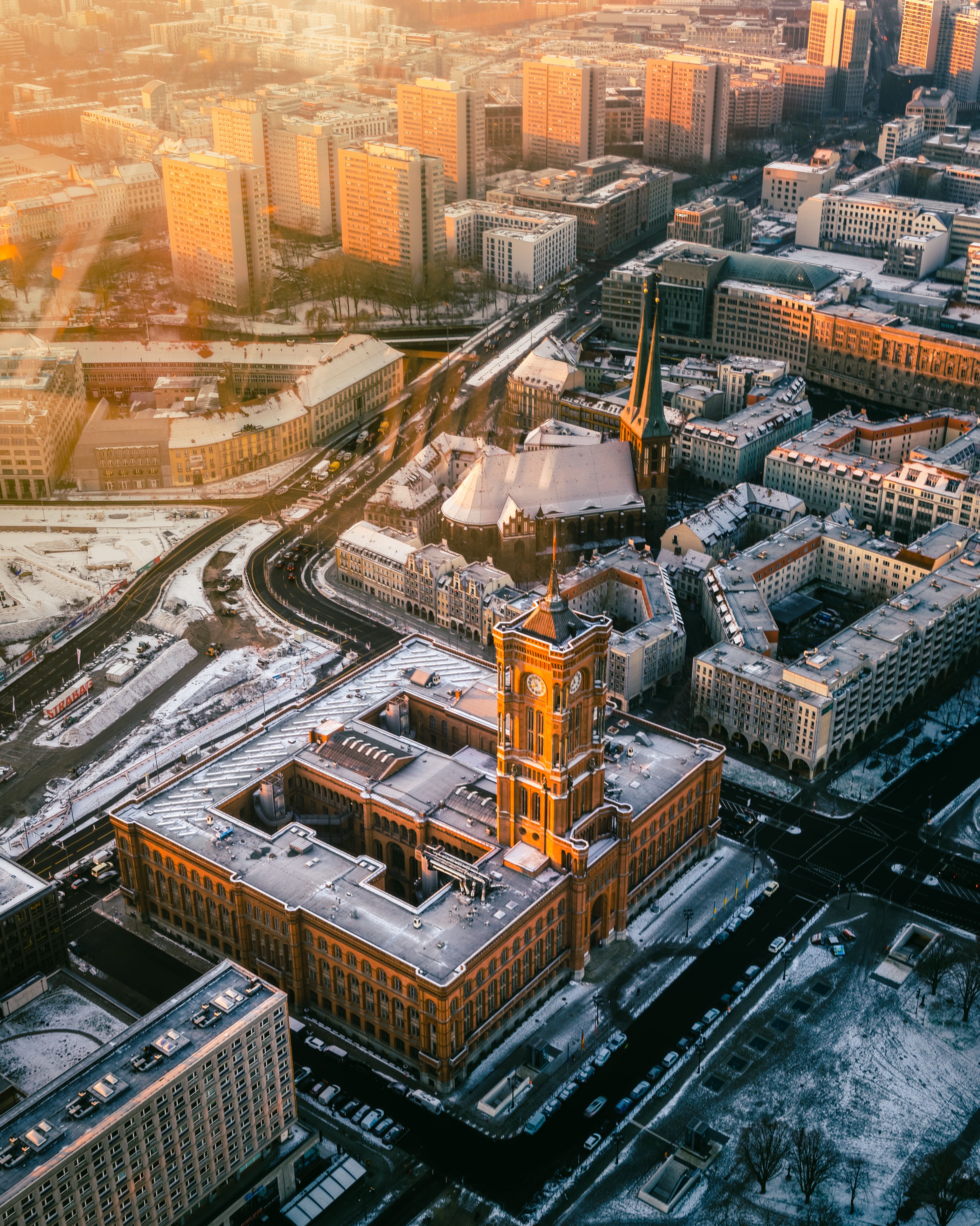 Rotes Rathaus Town Hall in Berlin, Germany in Winter · Free Stock Photo