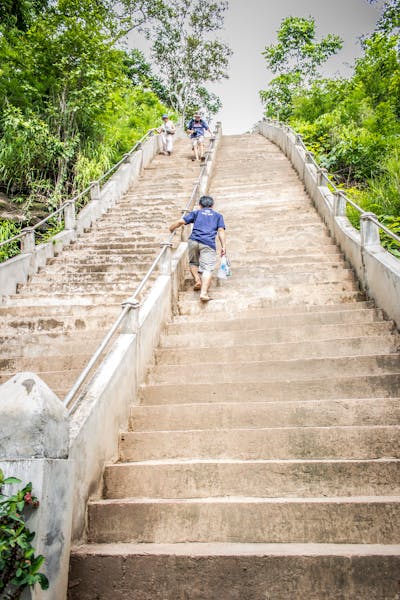 适合发朋友圈的心情短句 适合发朋友圈的心情短句图片