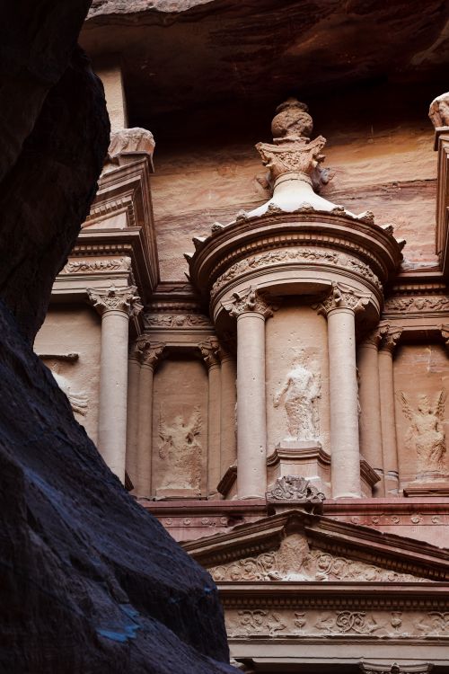 Free Close-up view of the iconic Treasury in Petra, Jordan, a stunning ancient architectural wonder. Stock Photo